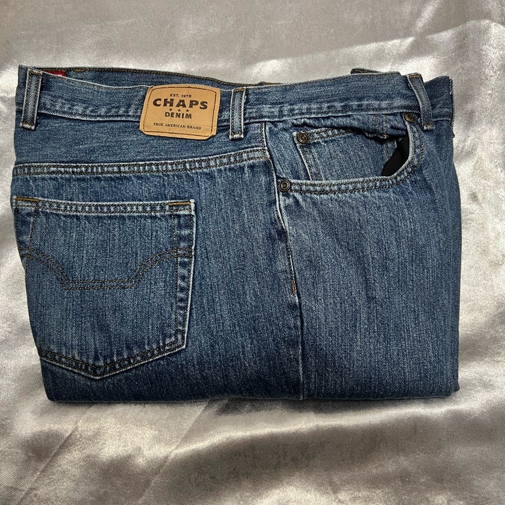 Chaps Denim - Picture 2 of 2